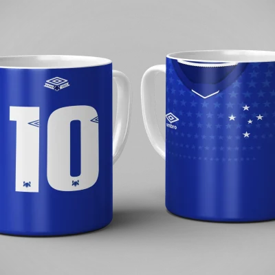 MOCKUP-CANECA-CAMISA-CRUZEIRO-TITULAR-2019